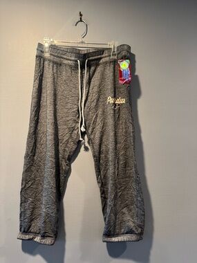 *Heather Gray Women's Jogger Pants
